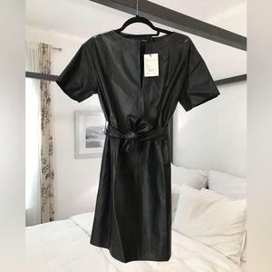 Theory black leather belted shift dress (0) NWT